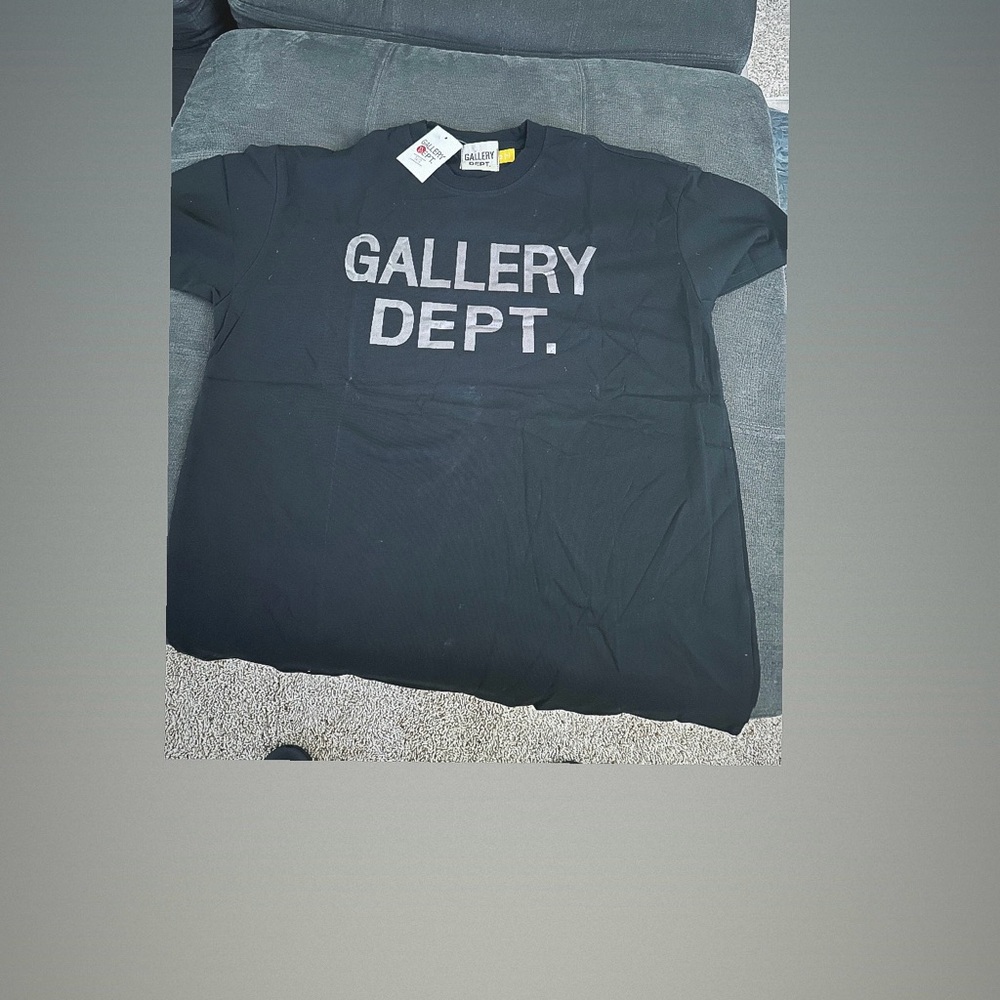 Gallery Dept Black Short Sleeve Tee Casual Style